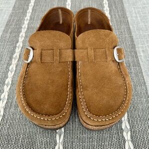 EUC brown Birkenstock Buckley slides